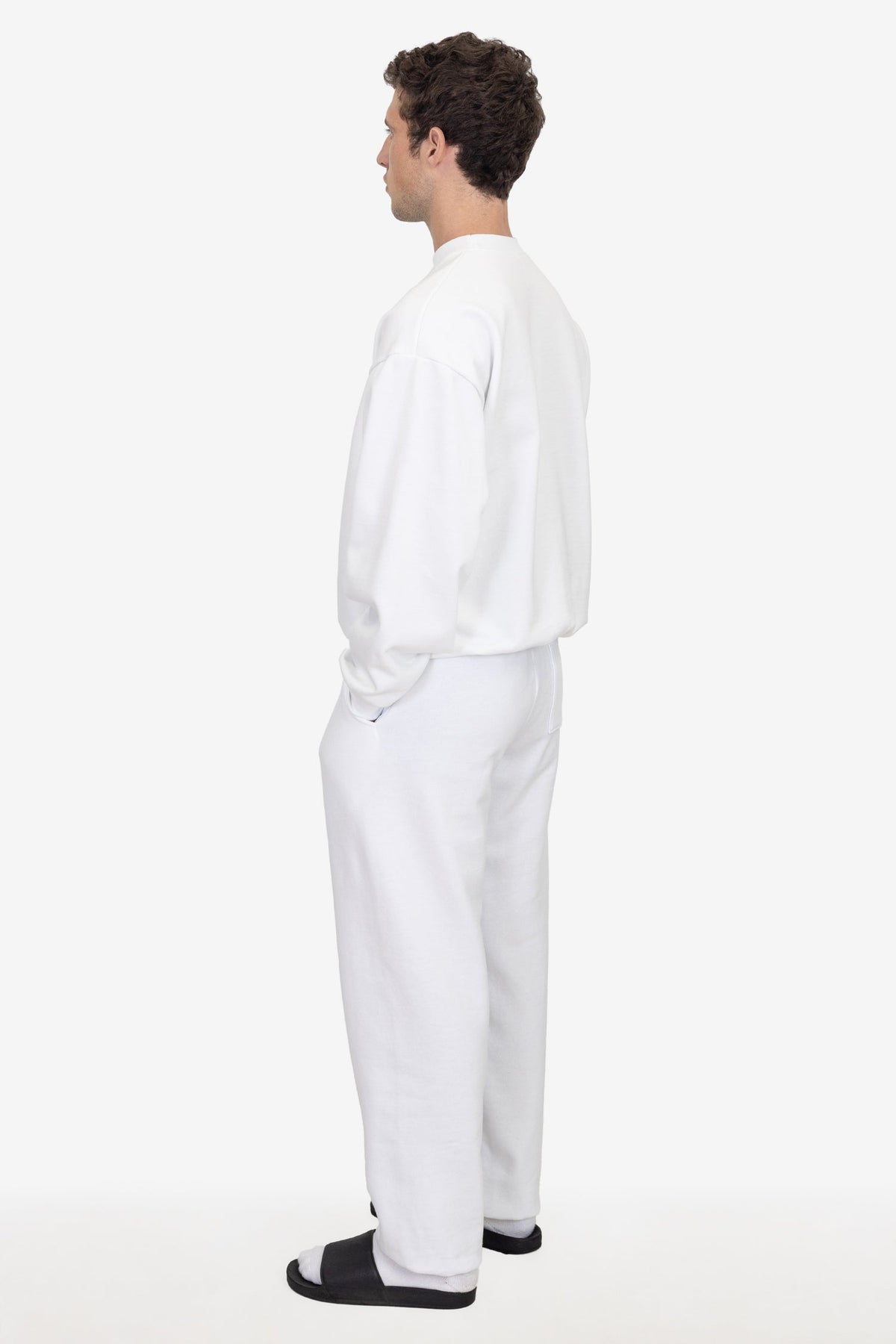 MWF1044 Unisex - 10 oz. Mid-Weight Poly Cotton Fleece Wide Sweatpant