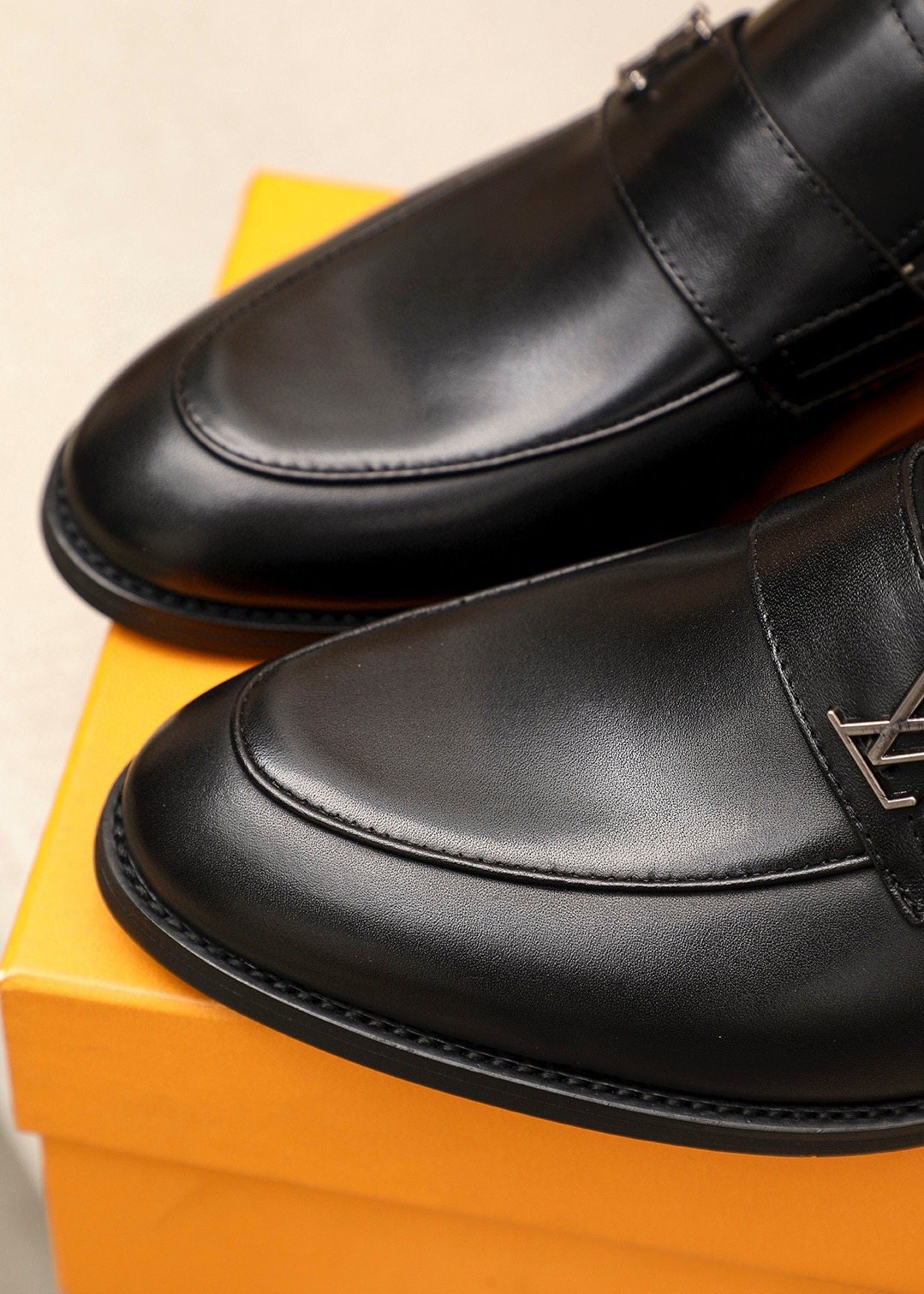 Louis Vuitton Black LV Hardware Loafers